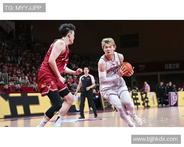 王哲林领衔中国男篮新征程助力球队冲击国际赛场荣耀